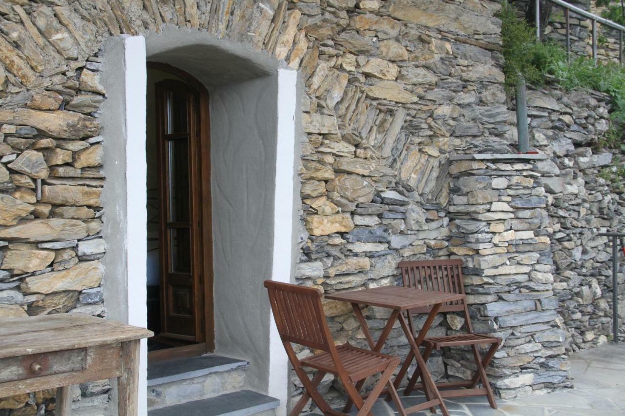 Bed & Breakfast Triora Medievale エクステリア 写真